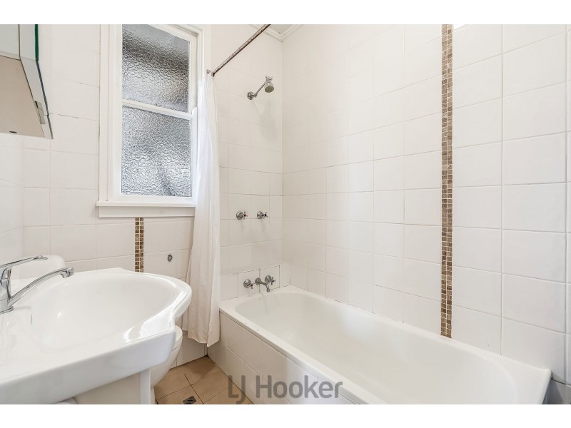 19 Leicester Avenue, Belmont North NSW 2280