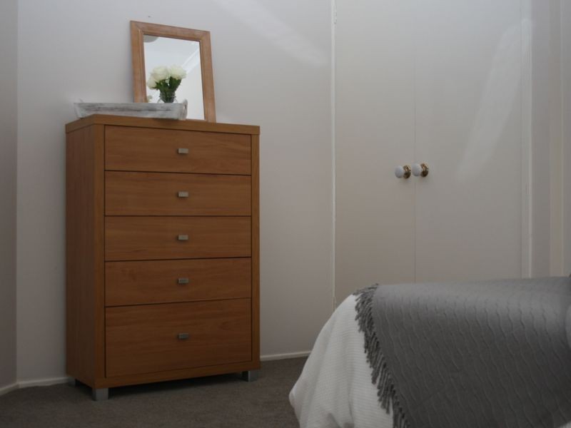 2 Excalibur Parade, Valentine NSW 2280