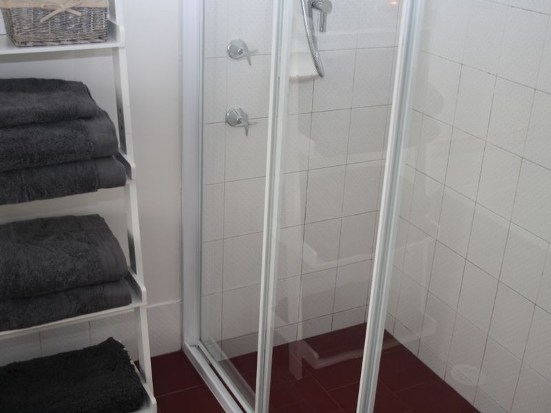 2 Excalibur Parade, Valentine NSW 2280