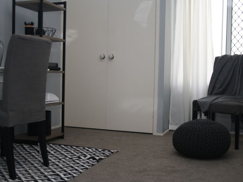 2 Excalibur Parade, Valentine NSW 2280