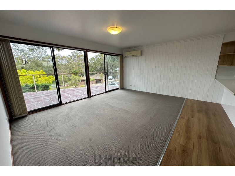 4 Kembla Close, Toronto NSW 2283