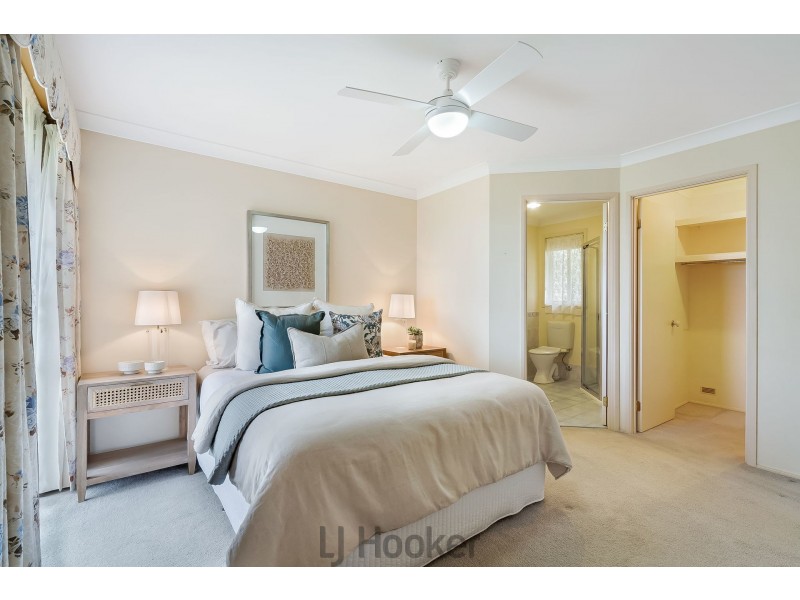 19 Outlook Close, Mount Hutton NSW 2290