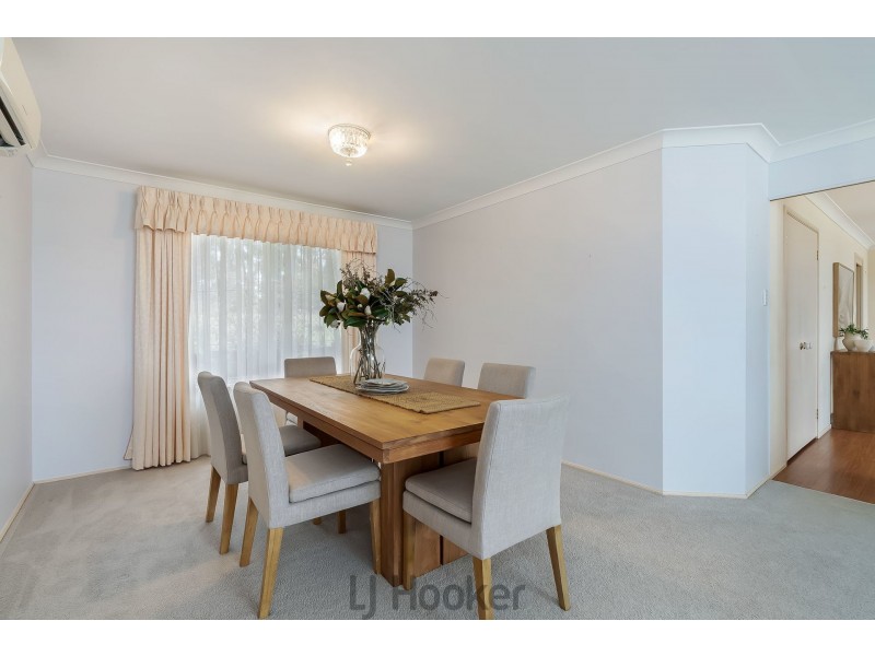 19 Outlook Close, Mount Hutton NSW 2290