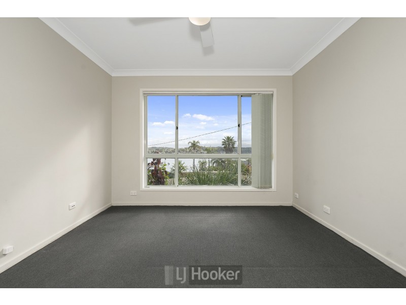 73 Alkrington Avenue, Fishing Point NSW 2283
