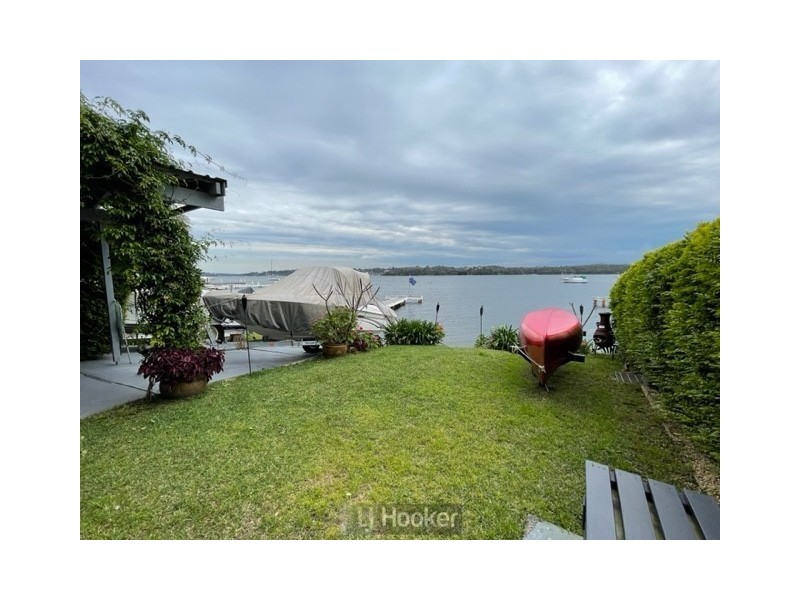 97a Coal Point Road, Coal Point NSW 2283