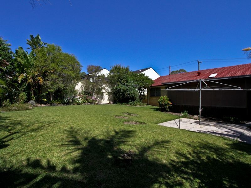 36 Glad Gunson Drive, Eleebana NSW 2282