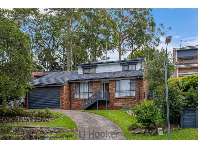 10 Leasingham Close, Eleebana NSW 2282