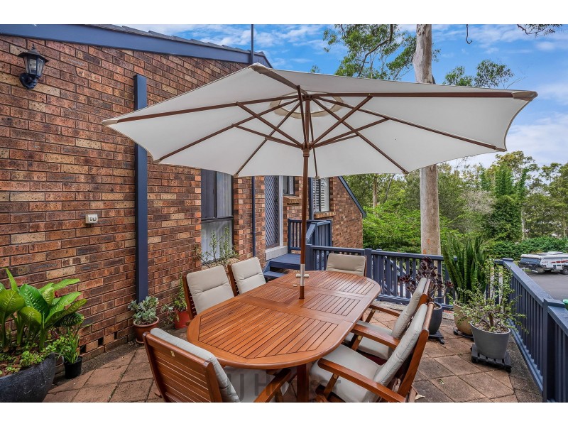 10 Leasingham Close, Eleebana NSW 2282