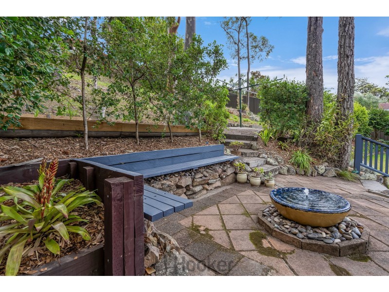 10 Leasingham Close, Eleebana NSW 2282