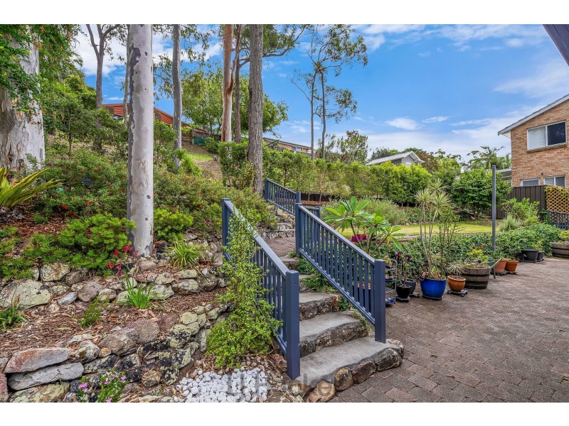 10 Leasingham Close, Eleebana NSW 2282