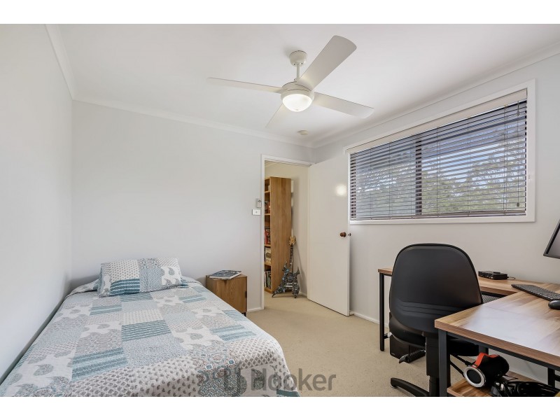 10 Leasingham Close, Eleebana NSW 2282