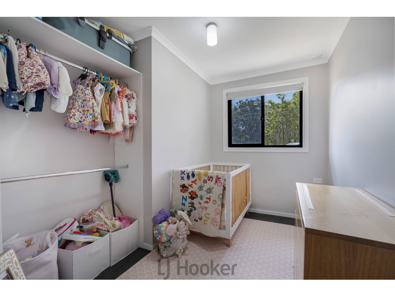 8 Quigley Road, Bolton Point NSW 2283