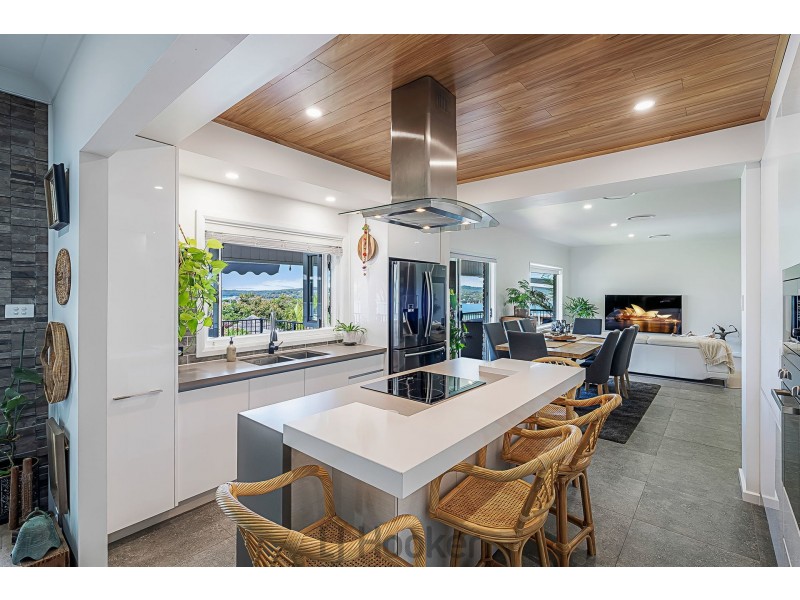 3 Elva Avenue, Speers Point NSW 2284