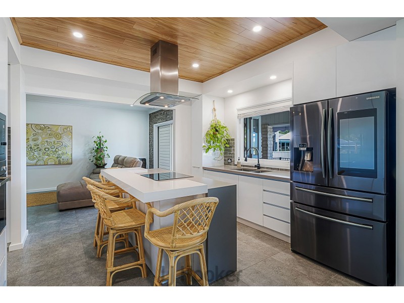 3 Elva Avenue, Speers Point NSW 2284