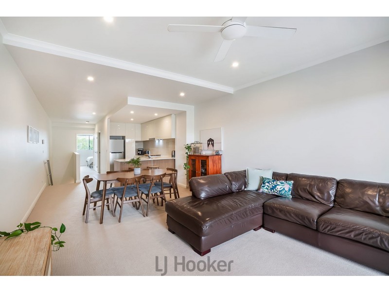 228/4 Howard Street, Warners Bay NSW 2282
