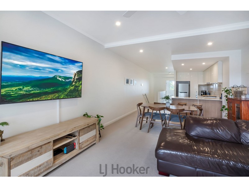 228/4 Howard Street, Warners Bay NSW 2282