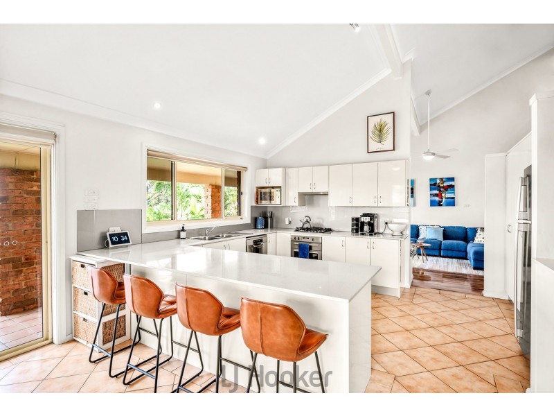 24 Sovereign Close, Floraville NSW 2280