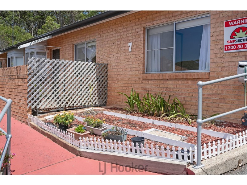 7/3 Violet Town Road, Mount Hutton NSW 2290