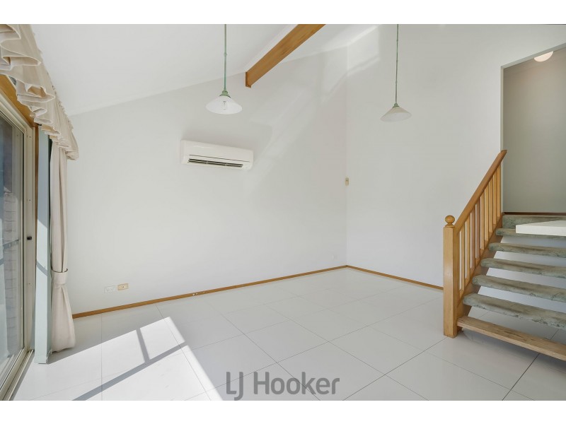 4 Calgarth Court, Lakelands NSW 2282