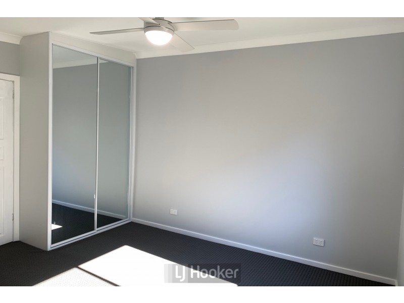 6 Jones Avenue, Warners Bay NSW 2282