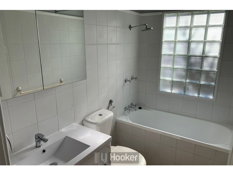 6 Jones Avenue, Warners Bay NSW 2282