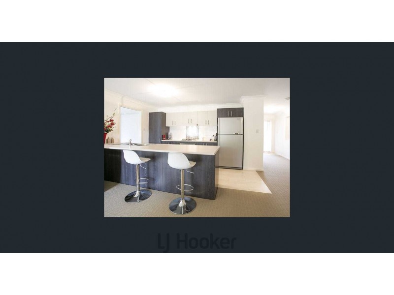 15 Raileigh Street, Cameron Park NSW 2285