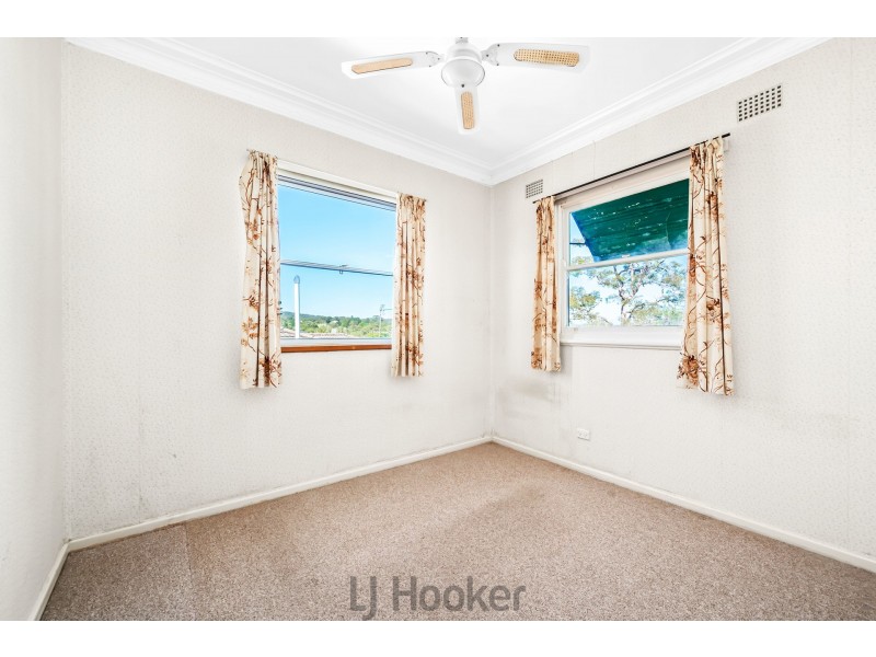 1 Augusta Street, Warners Bay NSW 2282