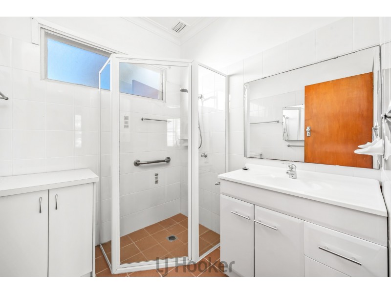 1 Augusta Street, Warners Bay NSW 2282