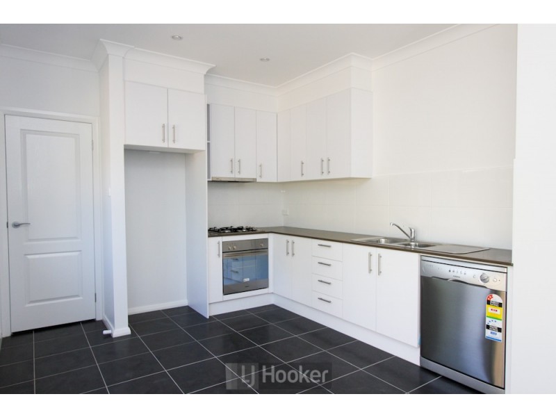 3/8 Bayview Street, Warners Bay NSW 2282