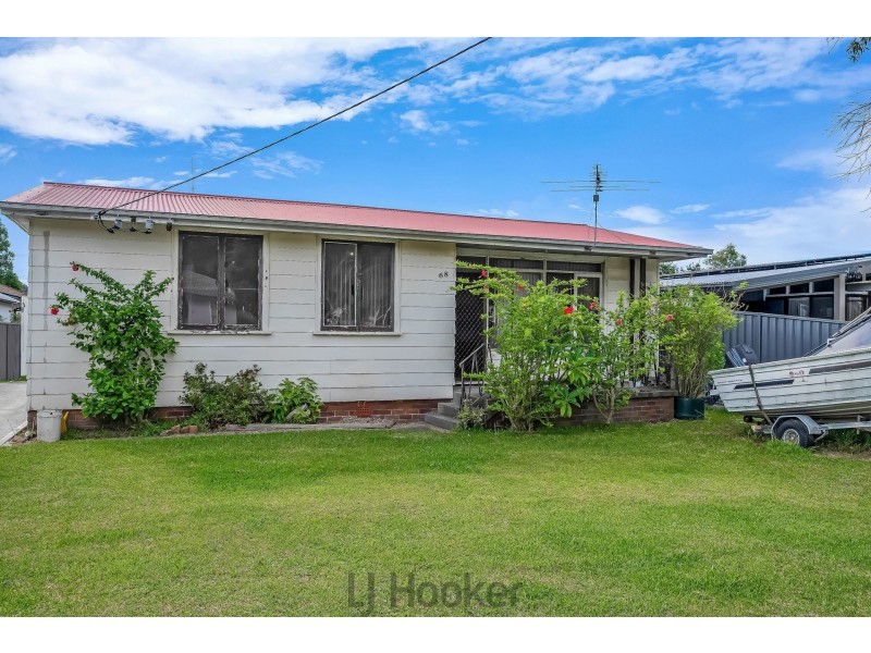 68 Coral Crescent, Gateshead NSW 2290