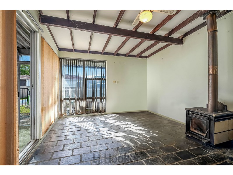 68 Coral Crescent, Gateshead NSW 2290