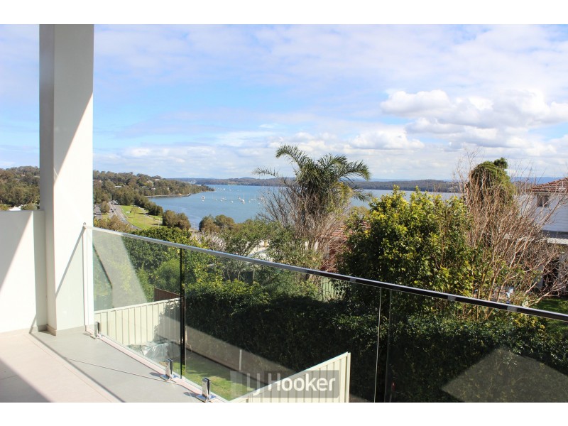 5b Jones Avenue, Warners Bay NSW 2282