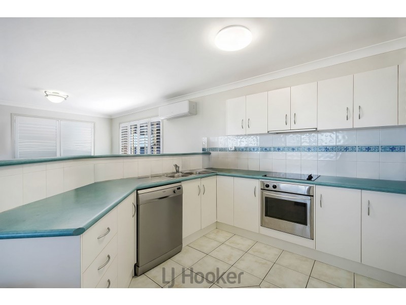 67 Geraldton Drive, Redhead NSW 2290