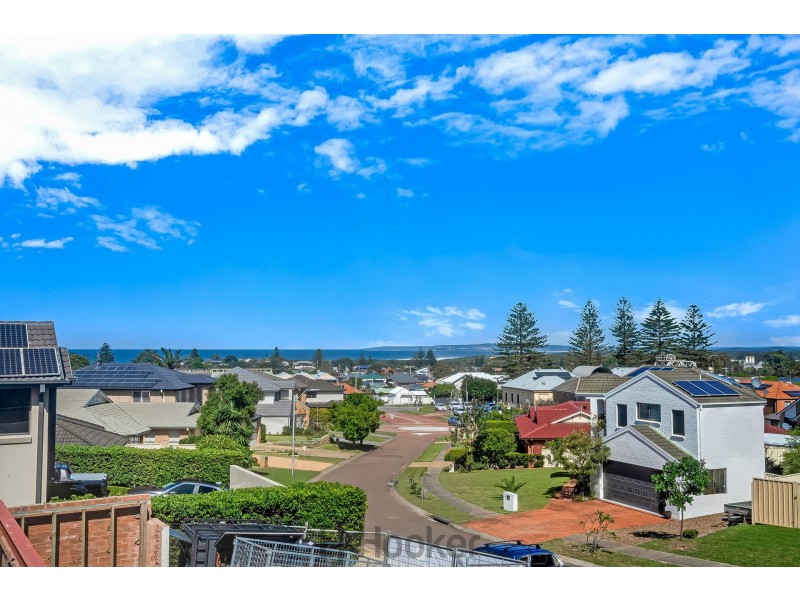 67 Geraldton Drive, Redhead NSW 2290
