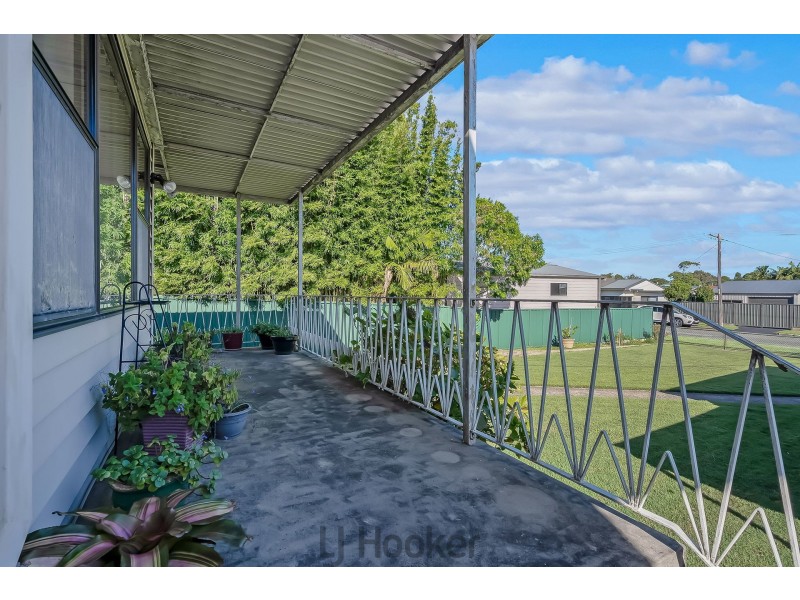 5 Marks Street, Belmont NSW 2280