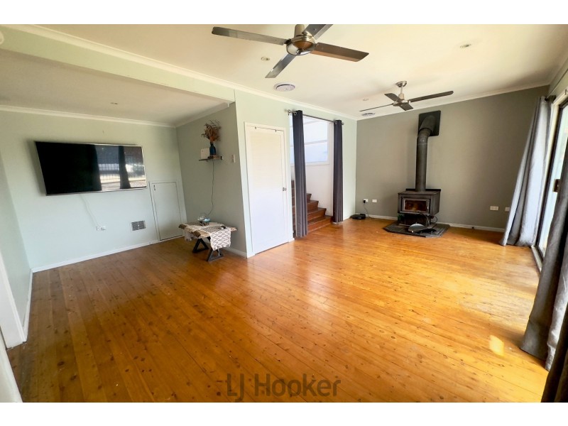 36 Violet Town Road, Tingira Heights NSW 2290