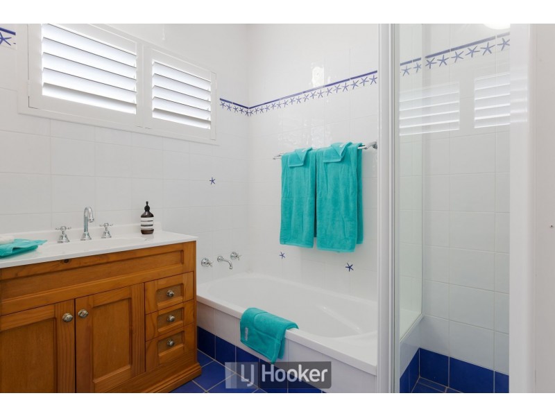 106 Beach Road, Wangi Wangi NSW 2267