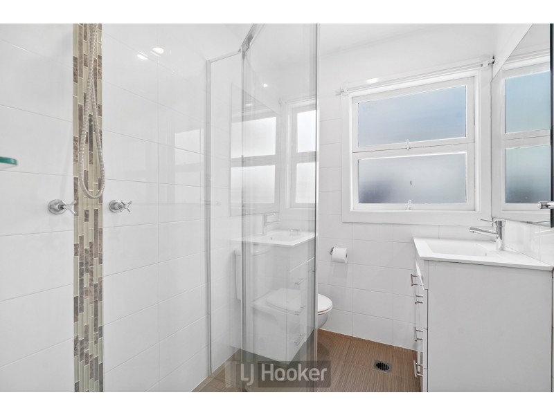28 Warners Bay Road, Warners Bay NSW 2282