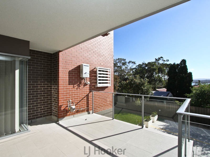 3/13-17 Warner Street, Warners Bay NSW 2282