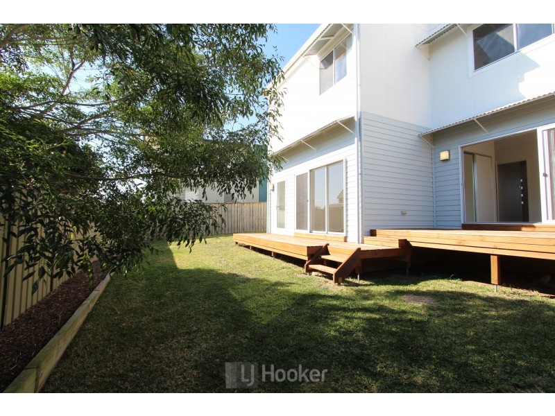 37 Seaside Circuit, Caves Beach NSW 2281