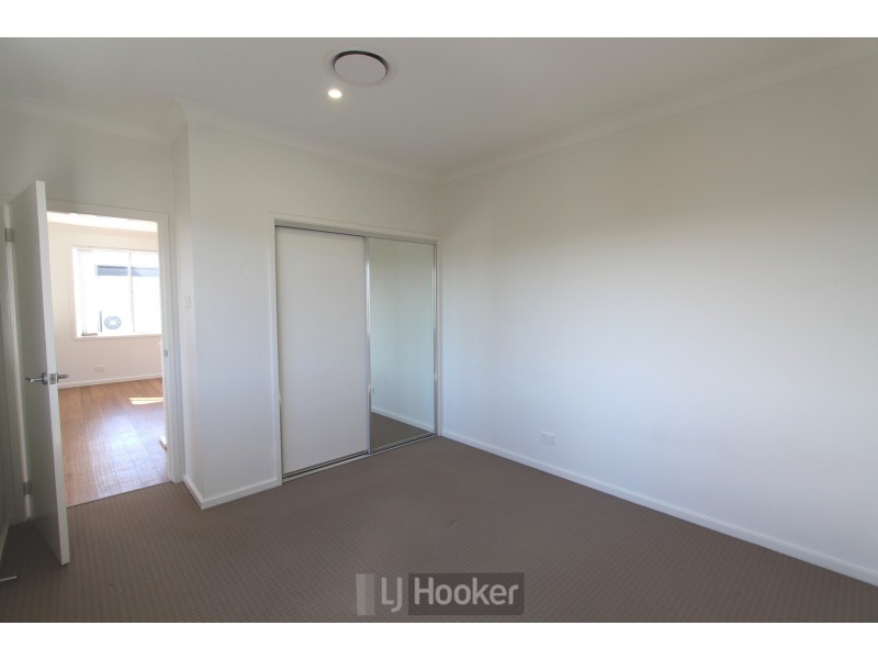 37 Seaside Circuit, Caves Beach NSW 2281