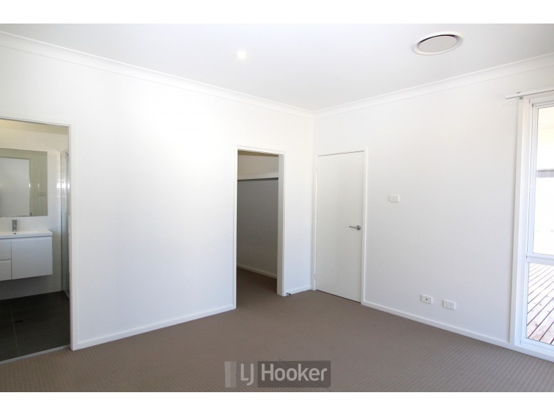 37 Seaside Circuit, Caves Beach NSW 2281