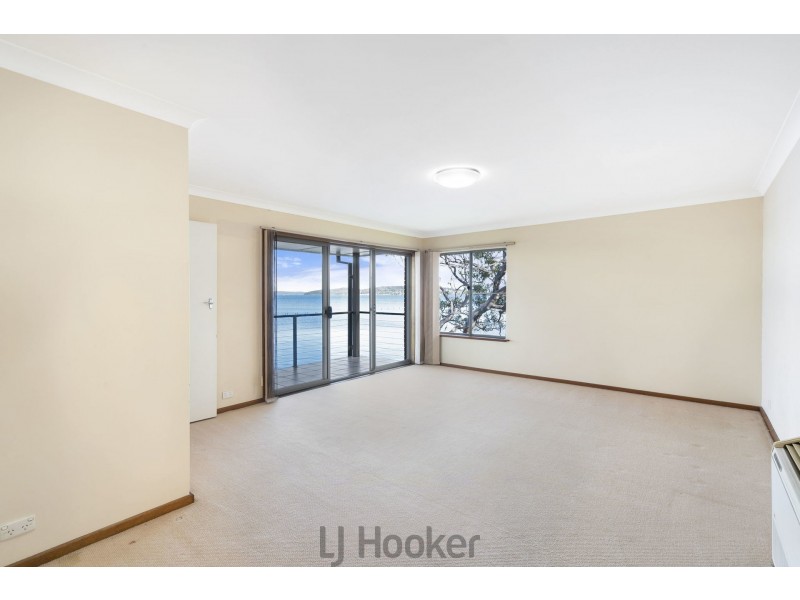374 Skye Point Road, Coal Point NSW 2283