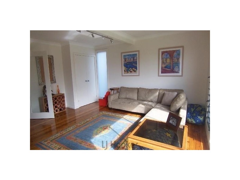 13 Valiant Avenue, Valentine NSW 2280