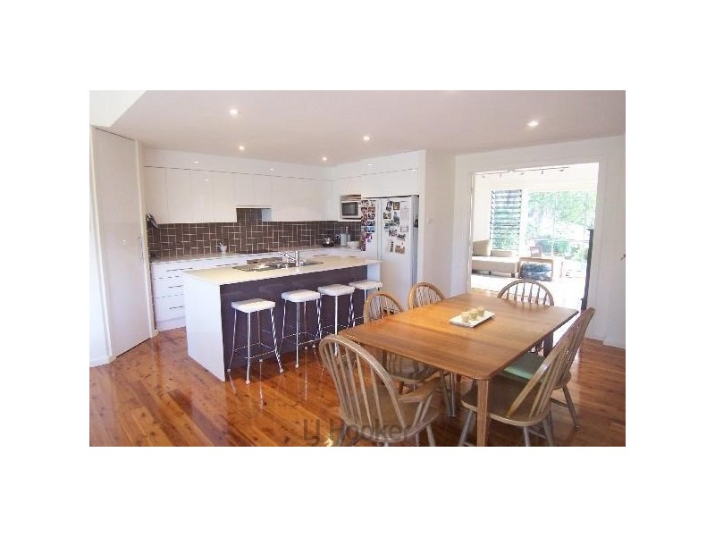 13 Valiant Avenue, Valentine NSW 2280