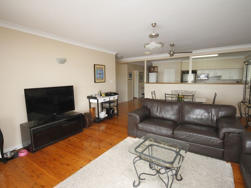 59 Fishing Point Road, Fishing Point NSW 2283