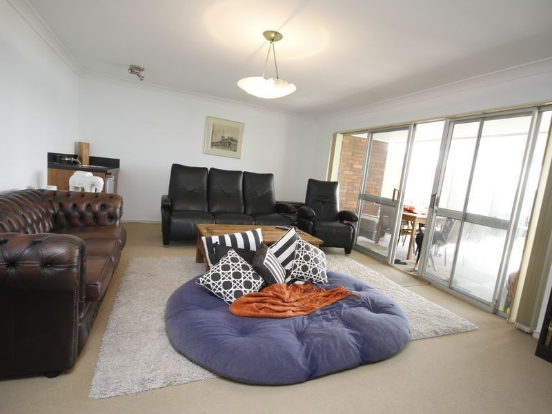 59 Fishing Point Road, Fishing Point NSW 2283