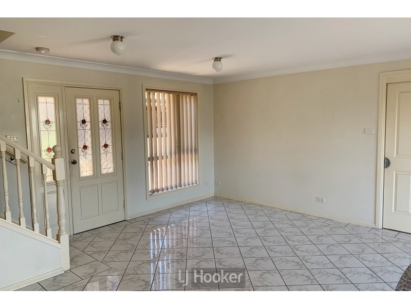2/25 Howden Street, Carrington NSW 2294