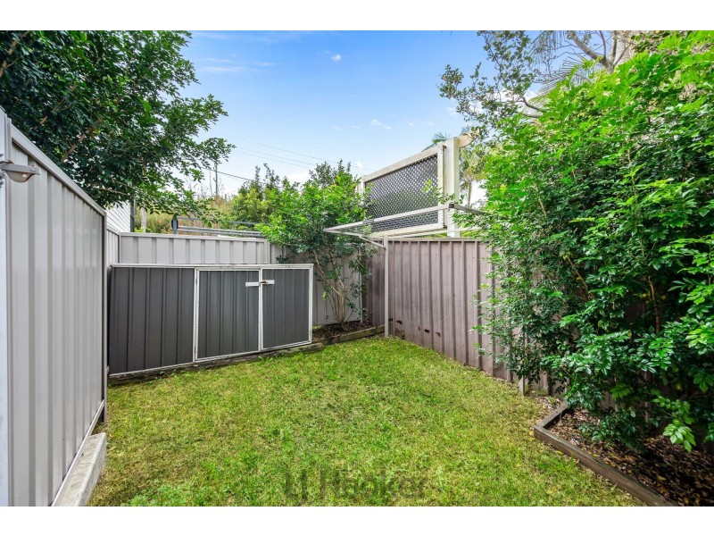 2/212 Warners Bay Road, Mount Hutton NSW 2290