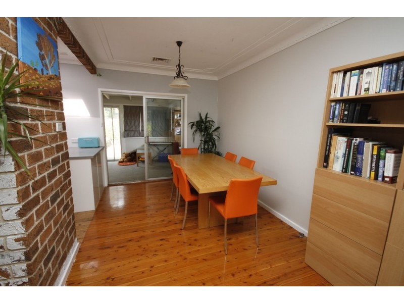 6 Roath Street, Cardiff NSW 2285